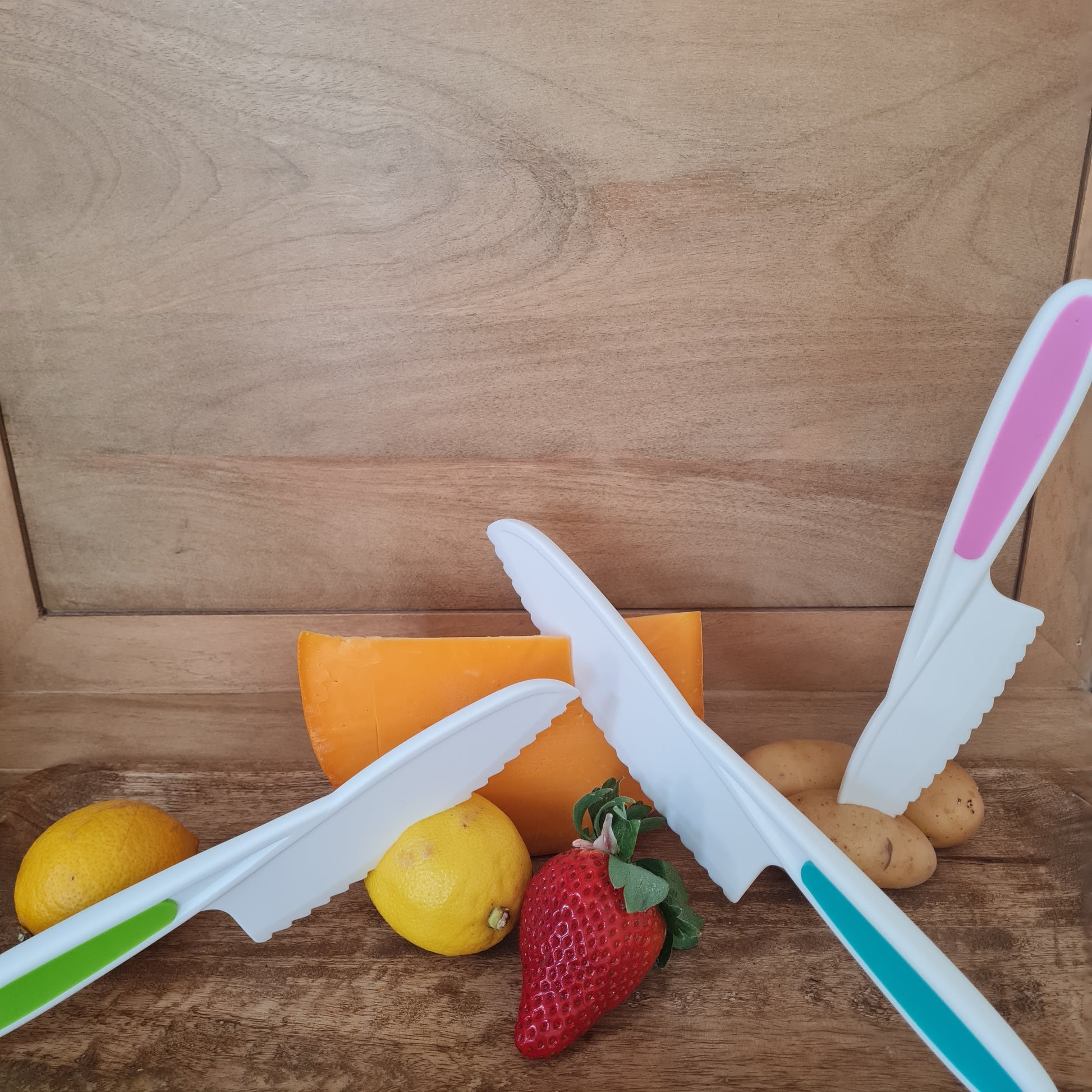 Mon premier set de 3 couteaux en plastique Petit Chef